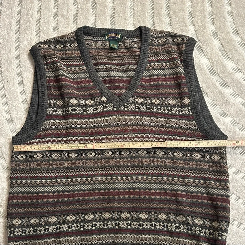 Cambridge Classics Men’s Fair Isle Wool Blend V-Neck Sweater Vest - XL